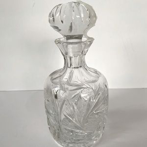 Crystal decanter